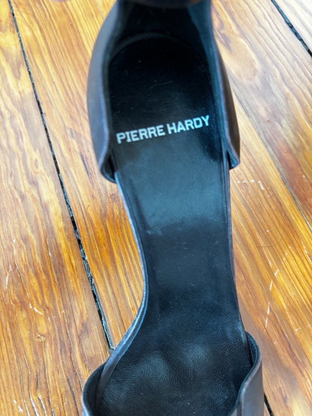 Vintage Pierre Hardy Dark Brown Leather and Acrylic Kitten Heel Sandals - 36.5 - Picture 7 of 7